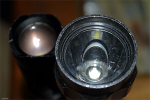 LED懐中電灯(集光レンズ付き)