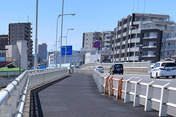 東京都江戸川区瑞江4丁目 新今井橋の上からから現場方向